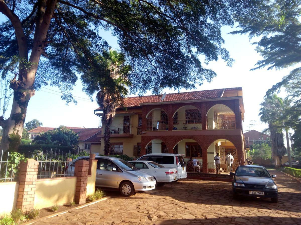 Bridgeway Guest House Jinja Exterior photo